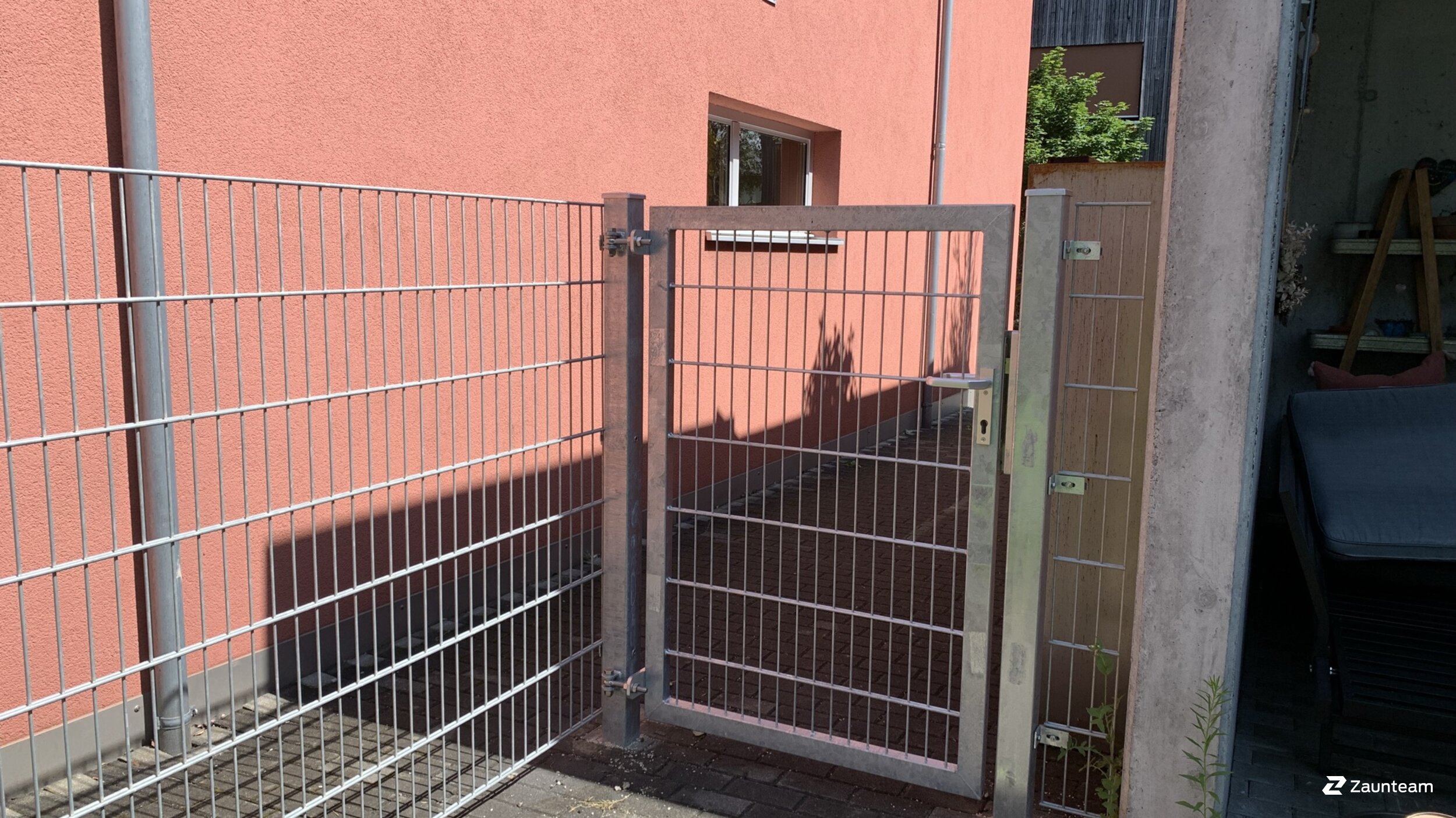 Doppelstabmattenzaun aus dem 2022 in 6850 Dornbirn Österreich von Zaunteam Vorarlberg.