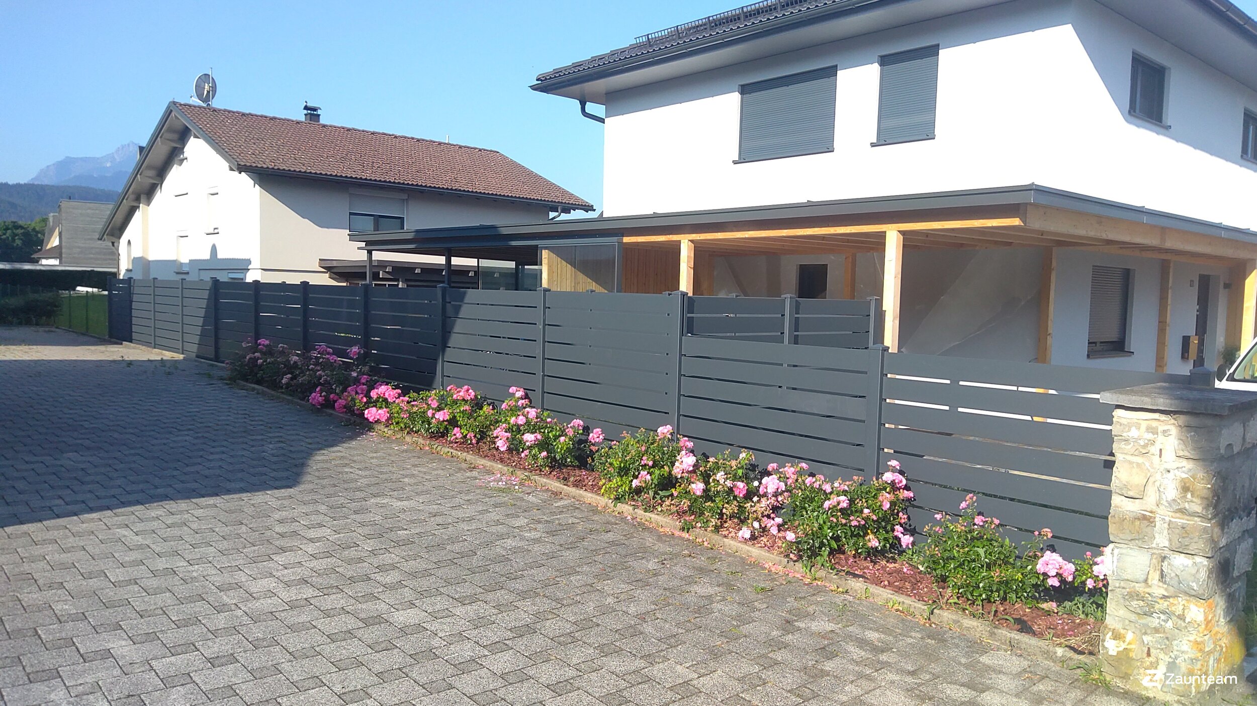 Aluminium Sichtschutz aus dem 2025 in 6830 Rankweil Österreich von Zaunteam Vorarlberg.