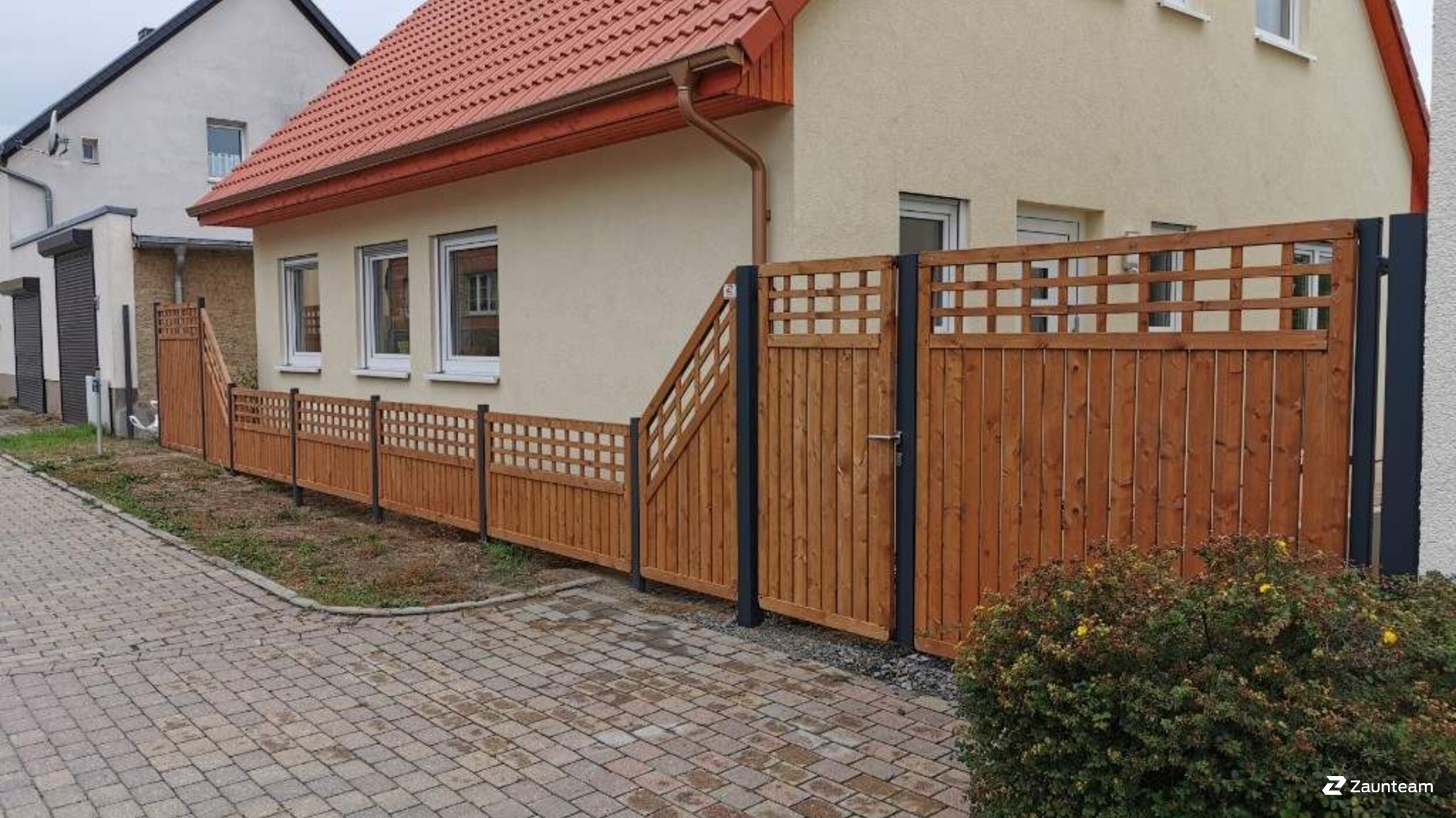 Holz Sichtschutz aus dem 2021 in 06120 Halle Deutschland von Zaunteam Halle.