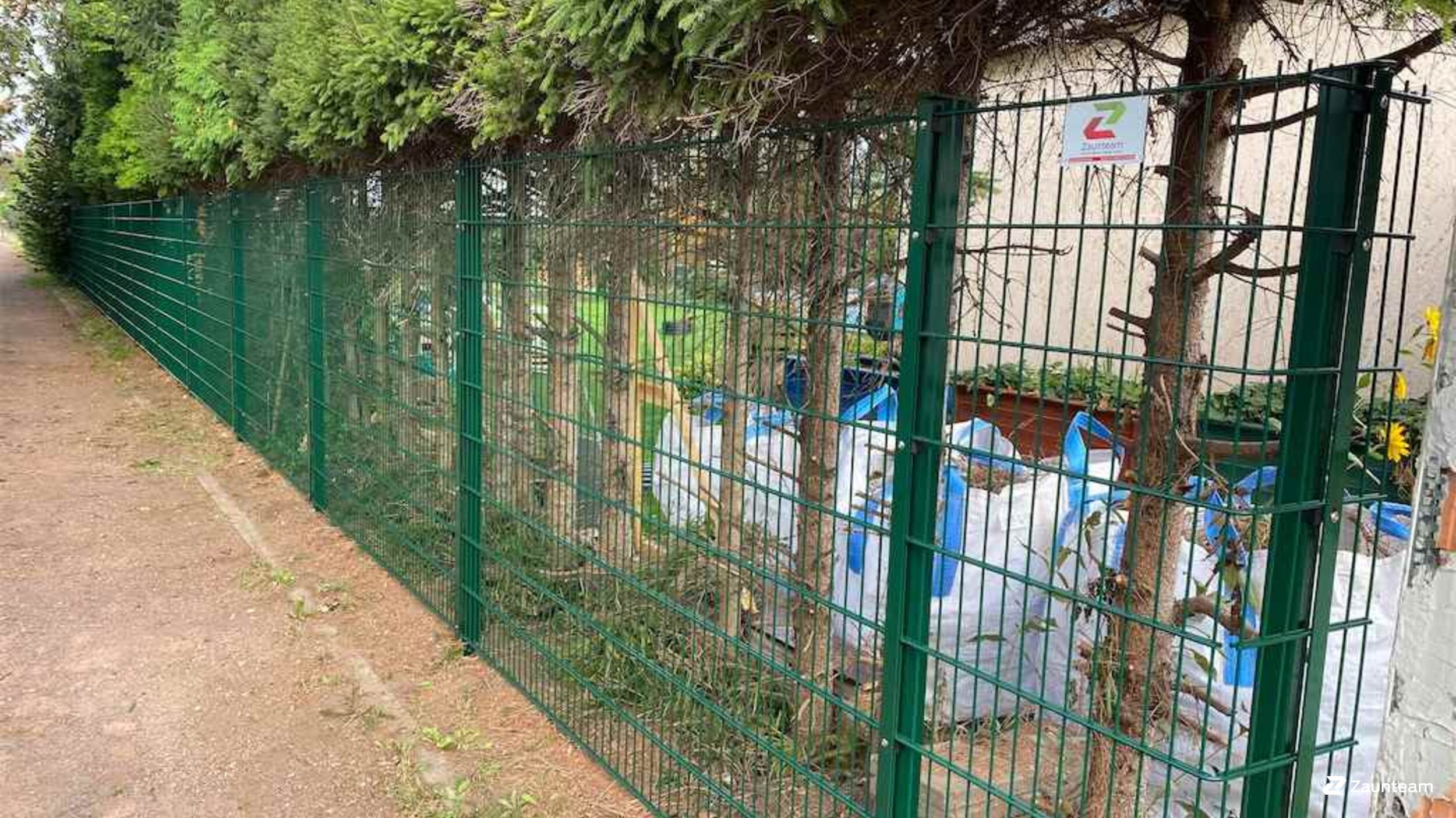 Doppelstabmattenzaun aus dem 2021 in 06116 Halle Deutschland von Zaunteam Halle.