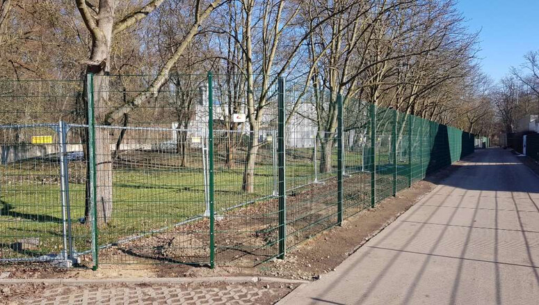 Clôture en panneau double fil de 2025 à 04179 Leipzig Allemagne de Zaunteam Halle.