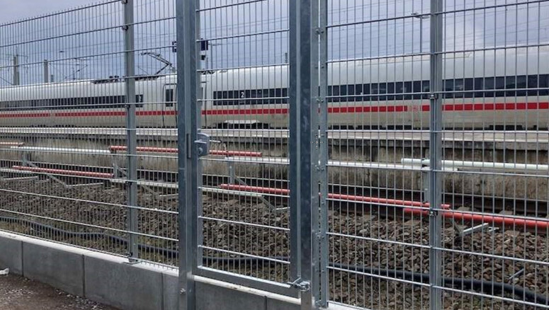 Doppelstabmattenzaun aus dem 2025 in 06116 Halle Deutschland von Zaunteam Halle.