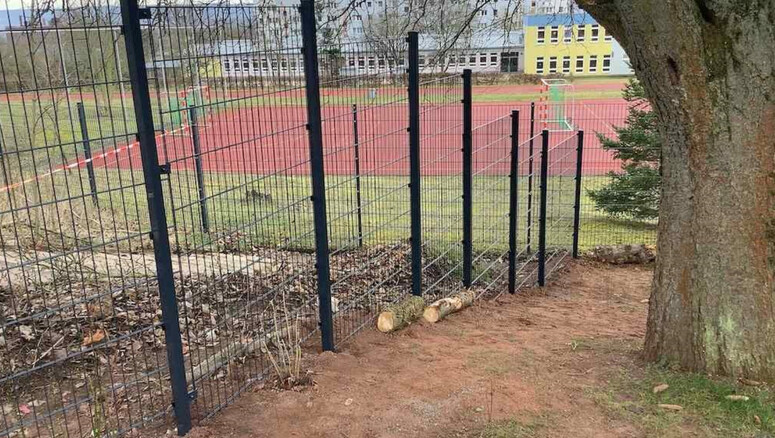 Doppelstabmattenzaun aus dem 2025 in 06571 Roßleben-Wiehe Deutschland von Zaunteam Halle.