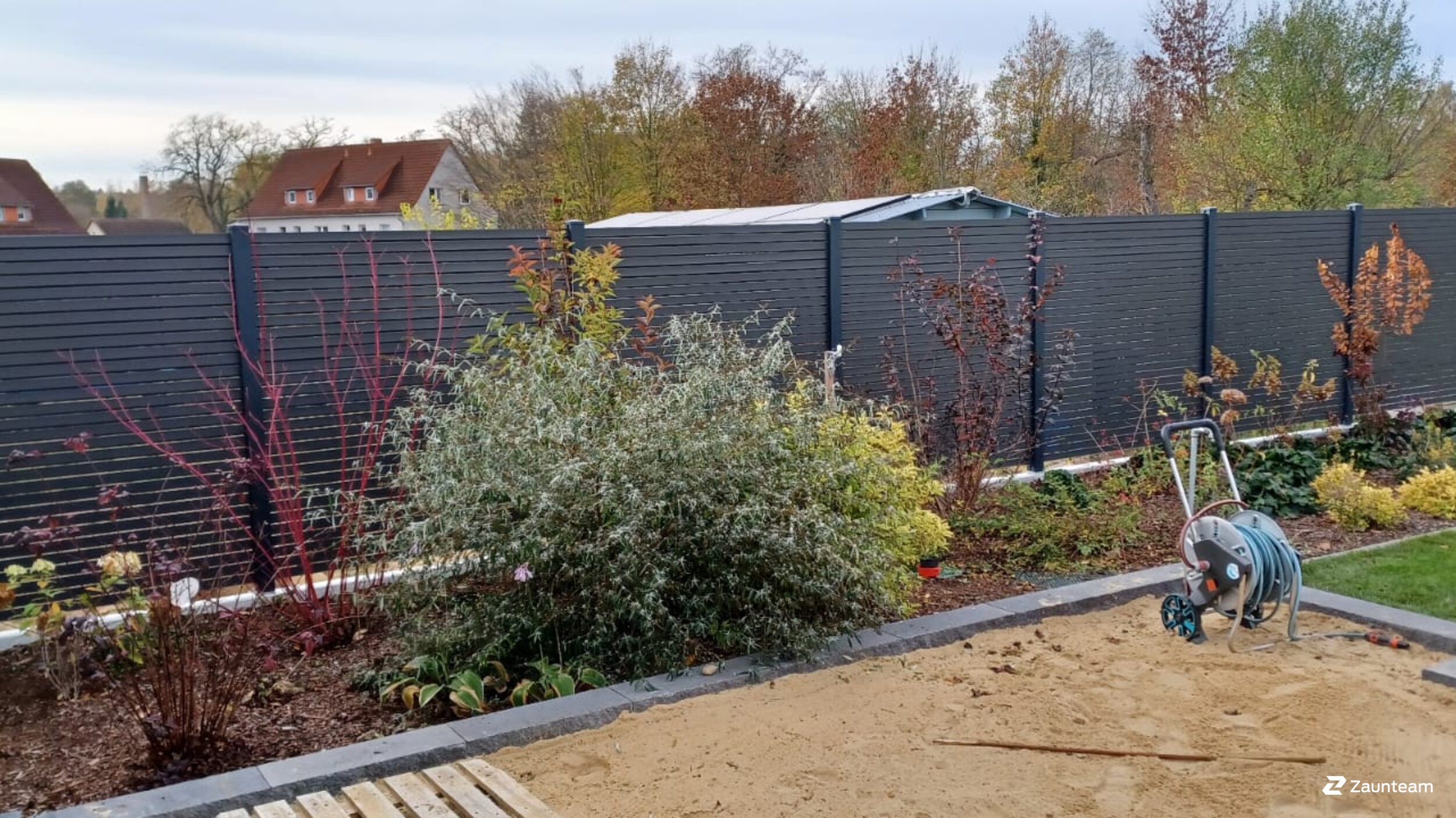 Protection brise-vue en aluminium de 2022 à 14806 Bad- Belzig Allemagne de Zaunteam Fläming.