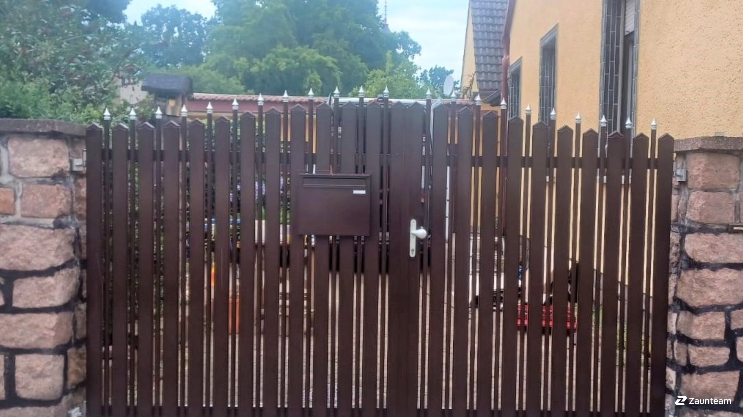 Aluzaun aus dem 2022 in 06785 Oranienbaum- Wörlitz Deutschland von Zaunteam Fläming.