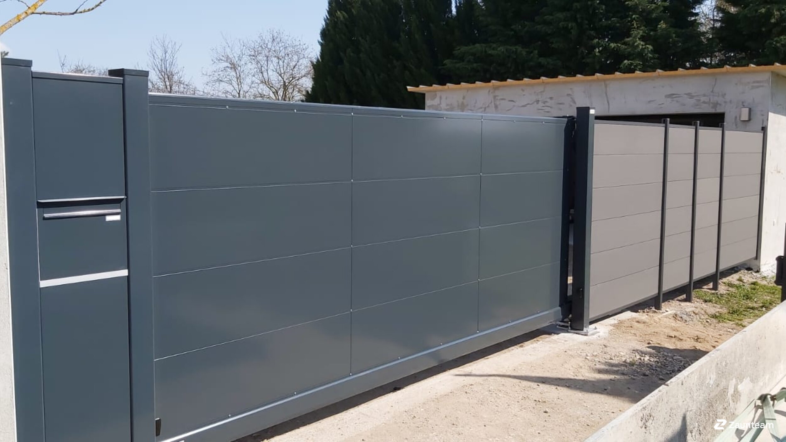 Portails automatiques de 2021 à 06886 Lutherstadt Wittenberg  Allemagne de Zaunteam Fläming.