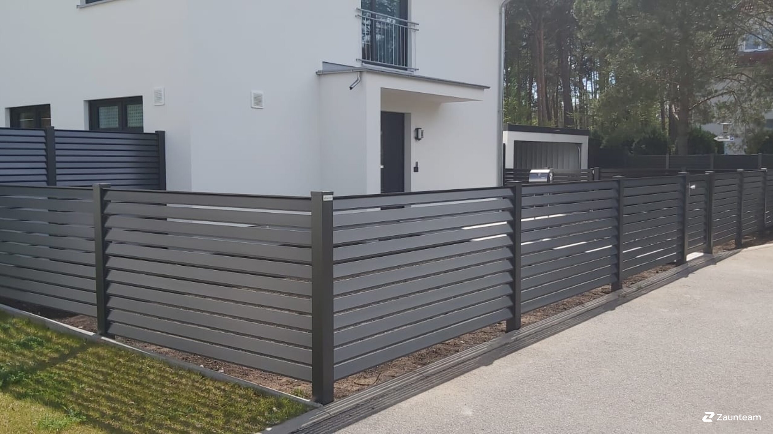 Clôture en aluminium de 2021 à 06862 Dessau-Rosslau Allemagne de Zaunteam Fläming.