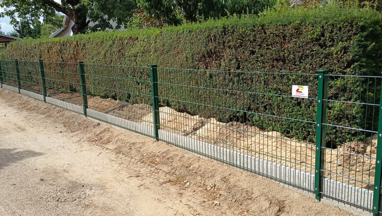 Doppelstabmattenzaun aus dem 2025 in 06766 Bitterfeld- Wolfen Deutschland von Zaunteam Fläming.