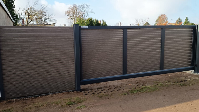 Automatische Tore aus dem 2025 in 06849 Dessau-Rosslau Deutschland von Zaunteam Fläming.