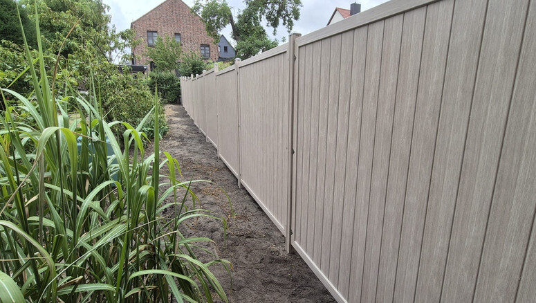 Kunststoff Zaun aus dem 2025 in 06766 Bitterfeld-Wolfen Deutschland von Zaunteam Fläming.