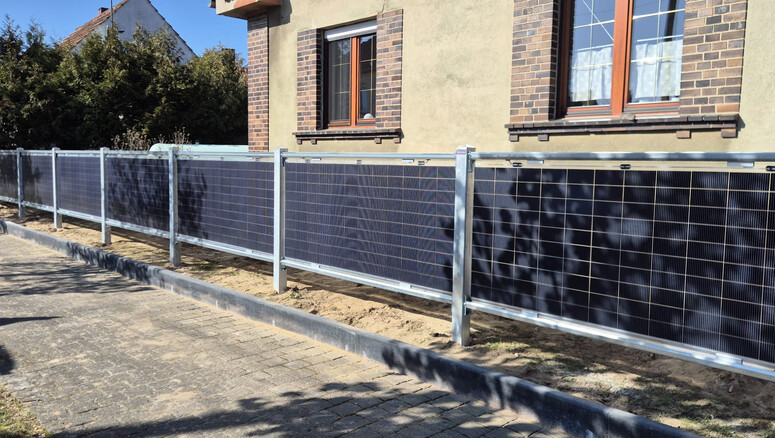 Solarzaun aus dem 2026 in 06868 Coswig (Anhalt) Deutschland von Zaunteam Fläming.