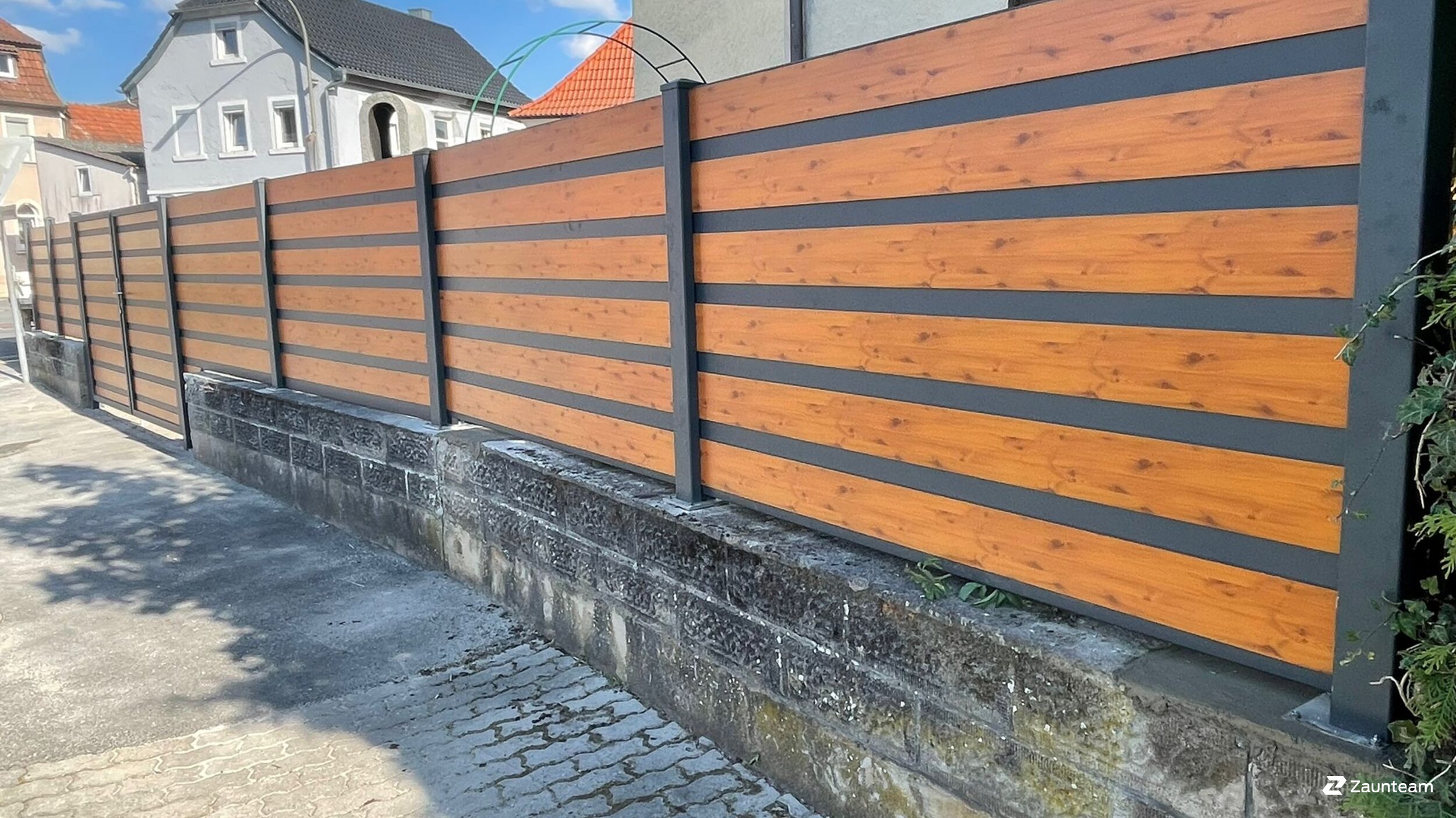 Protection brise-vue en aluminium de 2022 à 96264 Altenkunstadt Allemagne de Zaunteam Coburg.