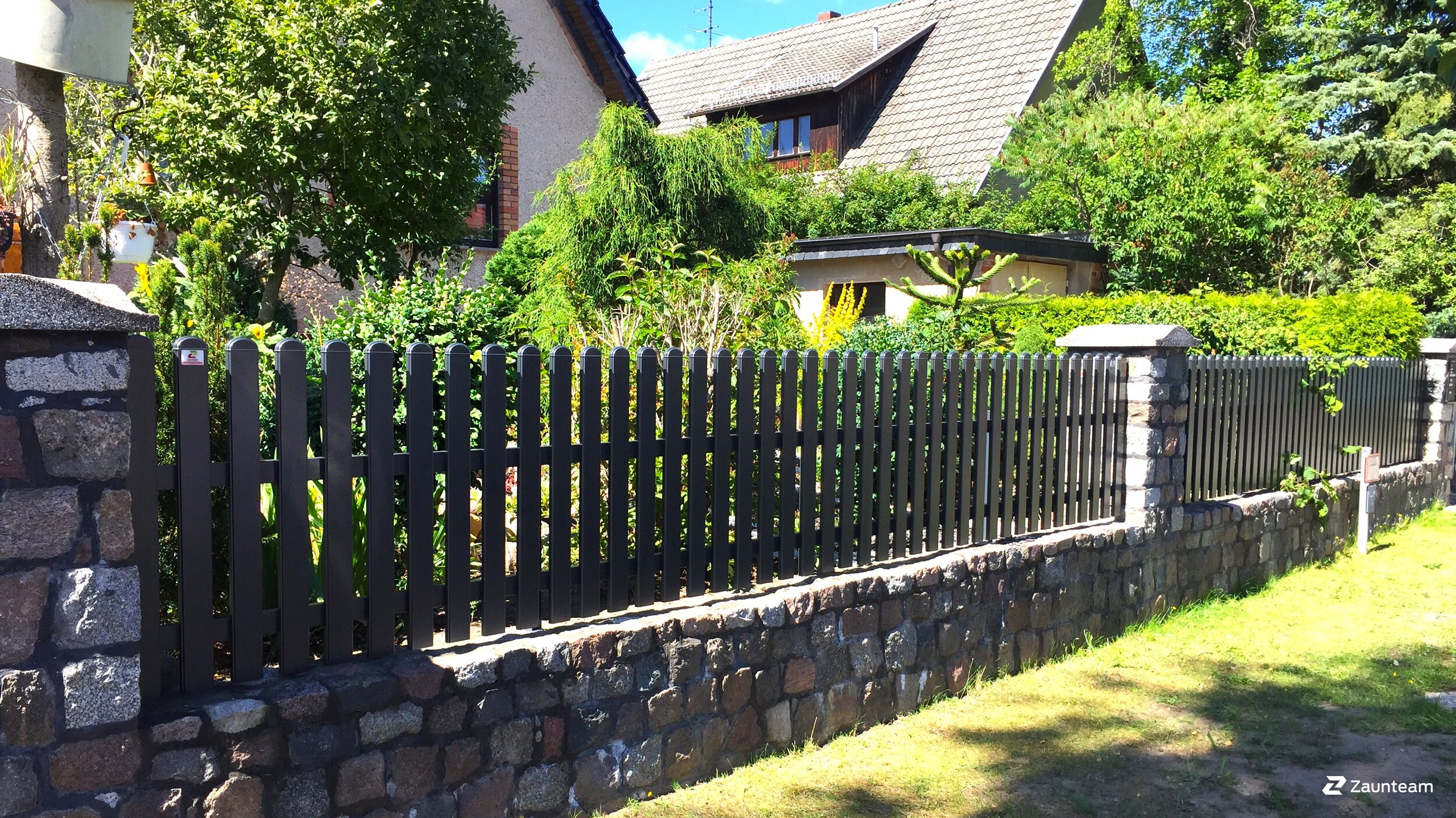Aluzaun aus dem 2021 in 16341 Panketal Deutschland von Zaunteam Pasewalk.