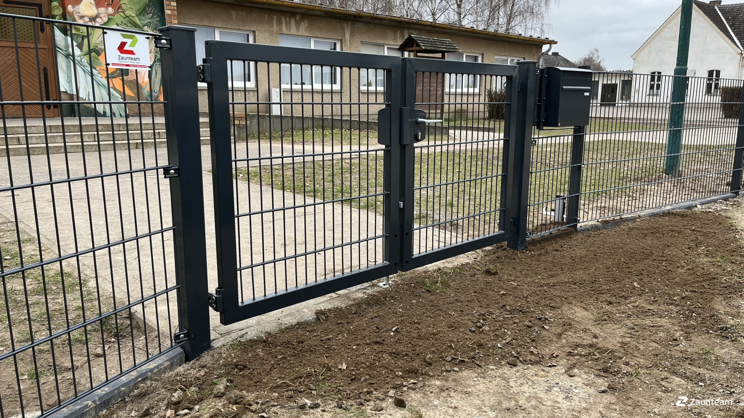 Doppelstabmattenzaun aus dem 2024 in 17321 Rothenklempenow Deutschland von Zaunteam Pasewalk.