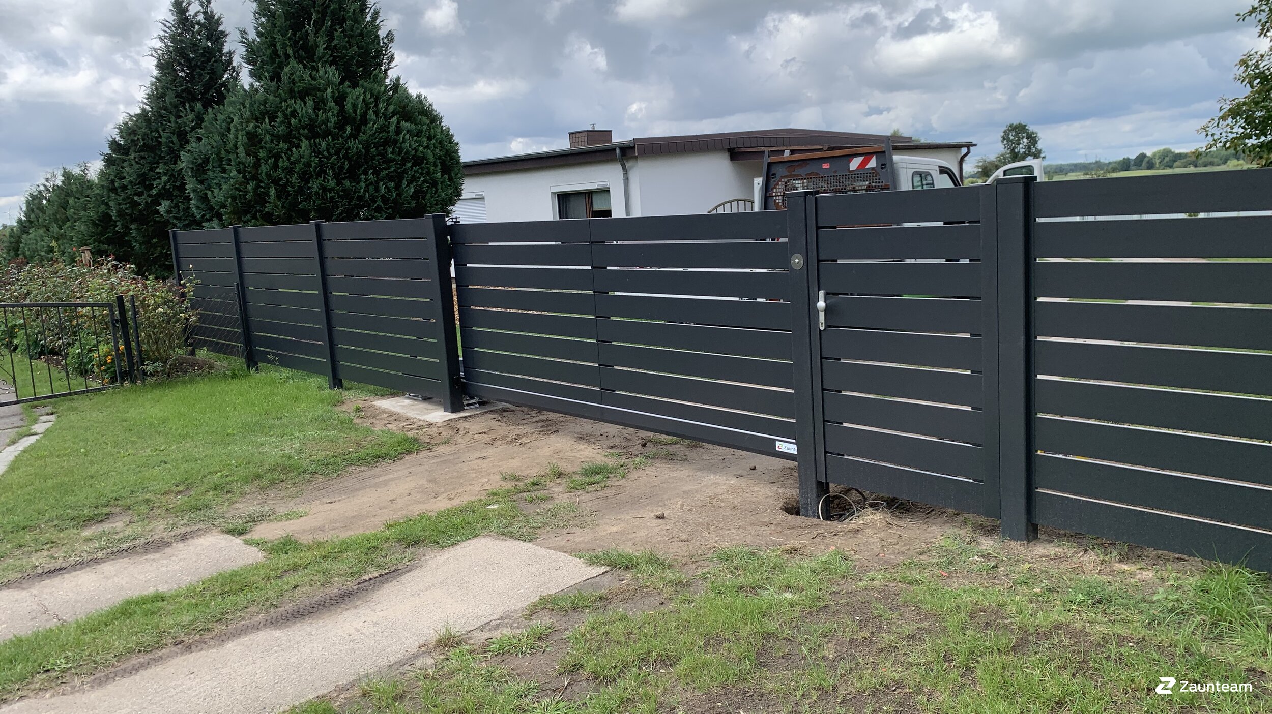 Aluminium Sichtschutz aus dem 2025 in 17321 Löcknitz Deutschland von Zaunteam Pasewalk.