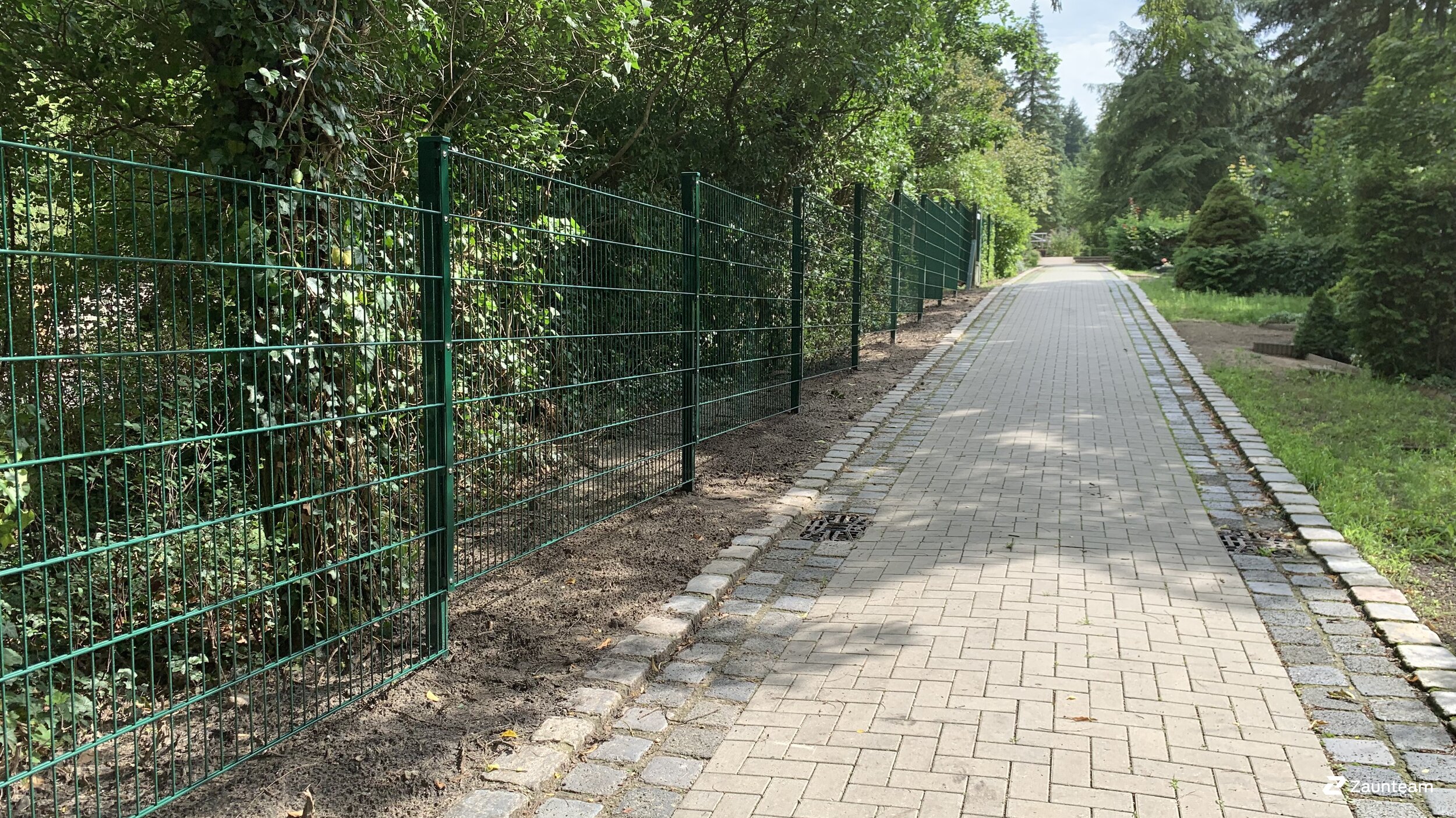 Doppelstabmattenzaun aus dem 2025 in 16225 Eberswalde Deutschland von Zaunteam Pasewalk.