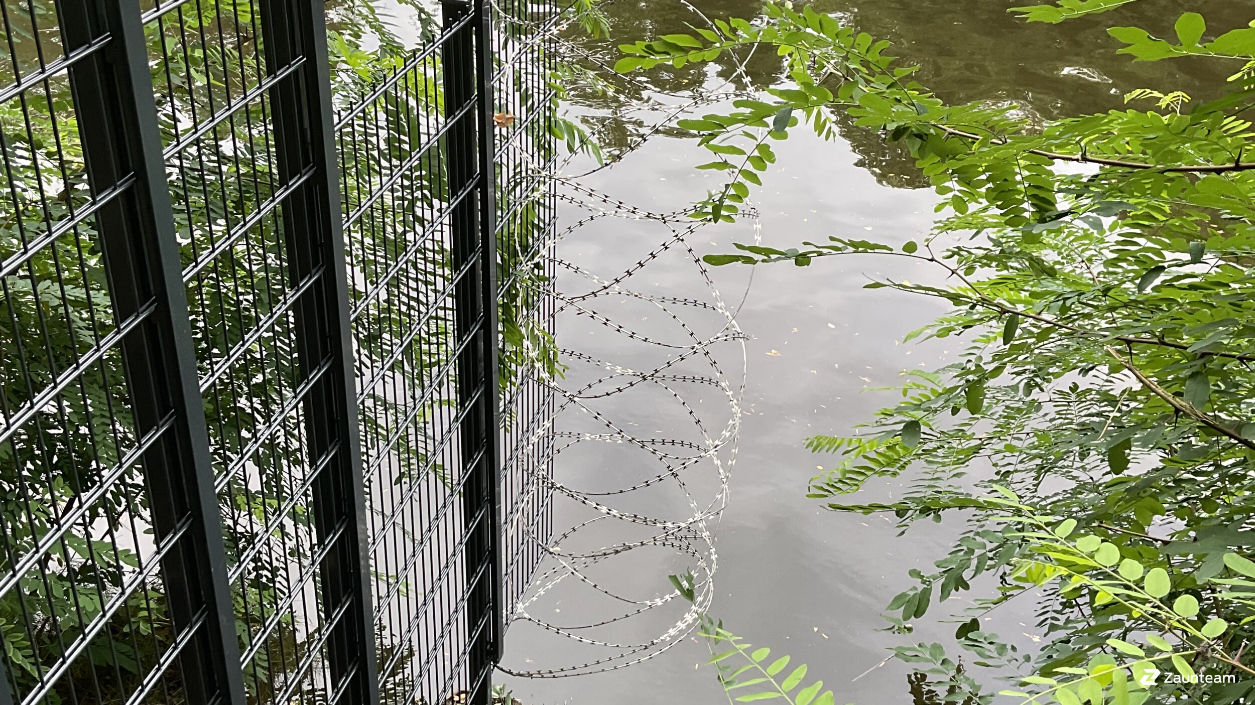 Clôture de sécurité de 2025 à 16341 Berlin Allemagne de Zaunteam Pasewalk.