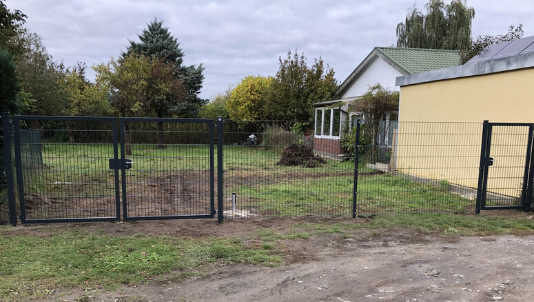 Doppelstabmattenzaun aus dem 2025 in 13127 Berlin Deutschland von Zaunteam Pasewalk.