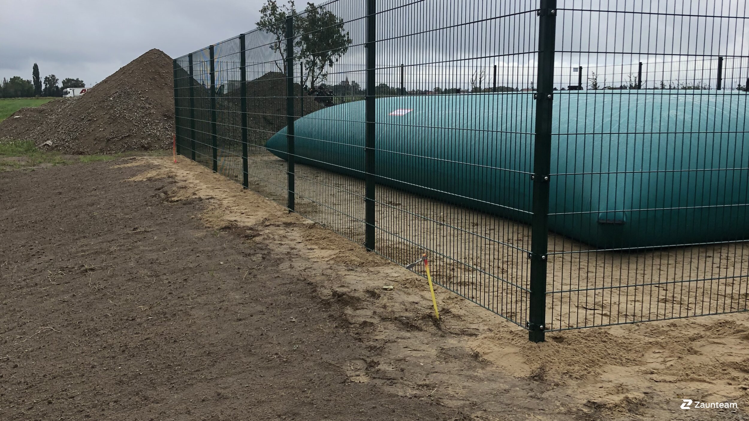 Doppelstabmattenzaun aus dem 2025 in 17321 Bergholz Deutschland von Zaunteam Pasewalk.