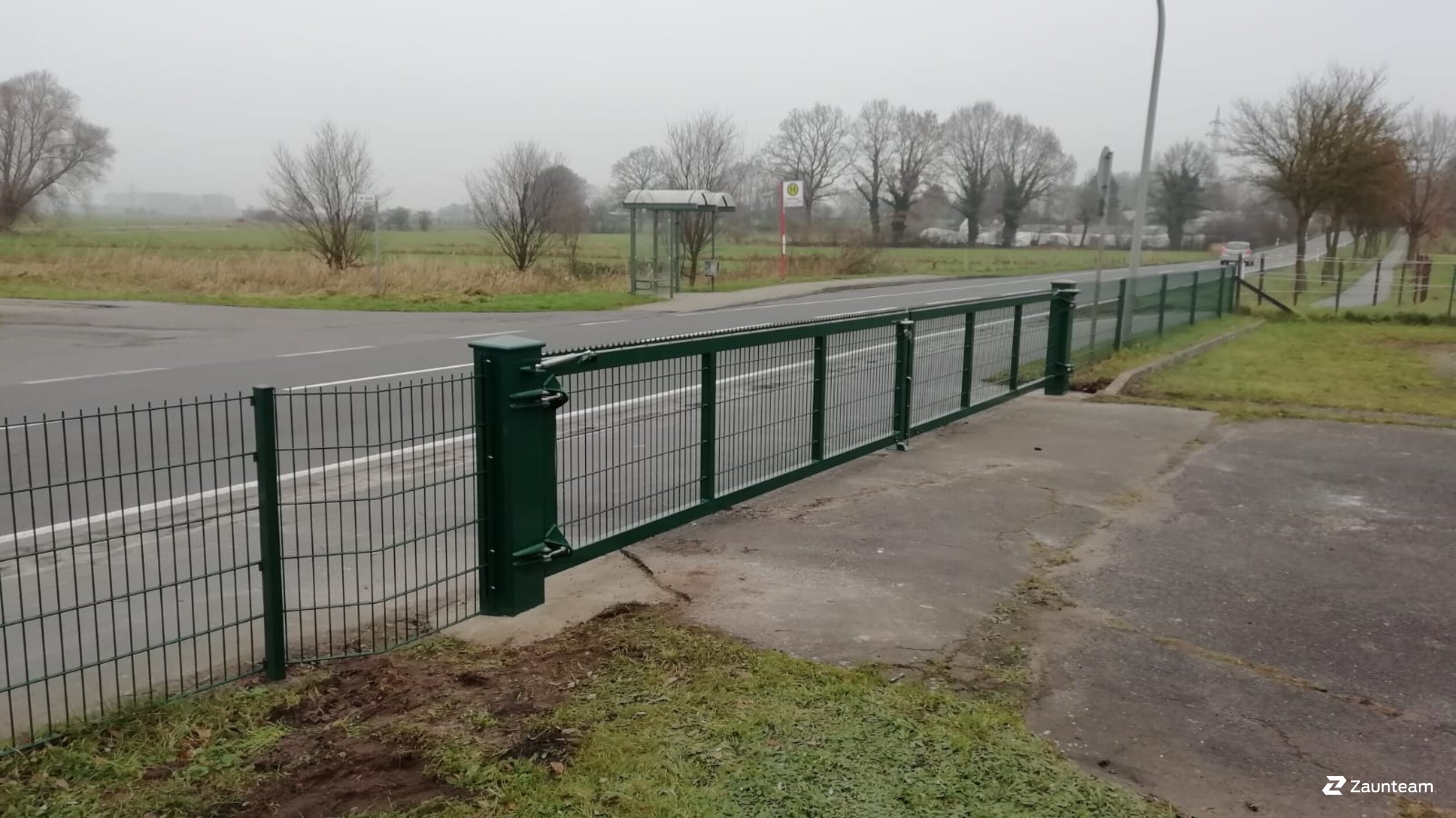 Doppelstabmattenzaun aus dem 2024 in 22559 Hamburg Deutschland von Zaunteam Elbe-Pinnau.