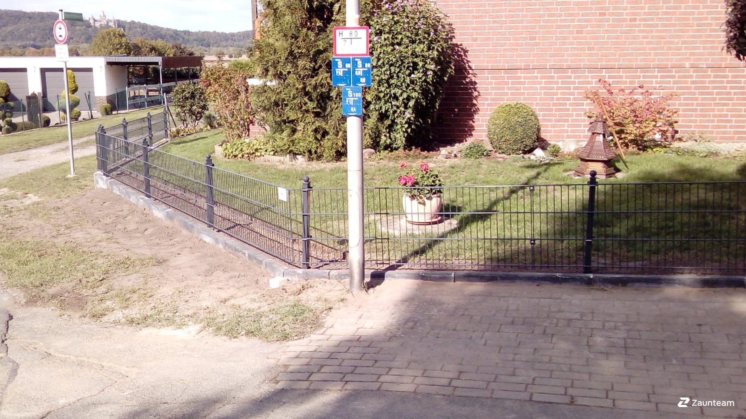 Doppelstabmattenzaun aus dem 2019 in 31171 Nordstemmen Deutschland von Zaunteam Weser-Leine.