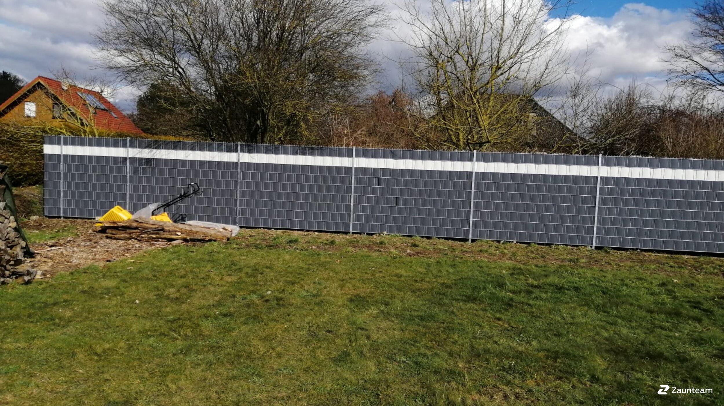 Protection brise-vue en tressage de 2021 à 31860 Emmerthal Allemagne de Zaunteam Weser-Leine.