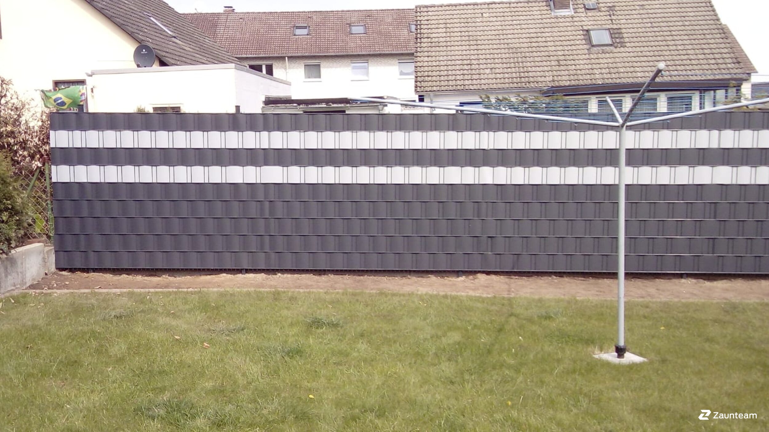 Protection brise-vue en tressage de 2021 à 31863 Coppenbrügge Allemagne de Zaunteam Weser-Leine.