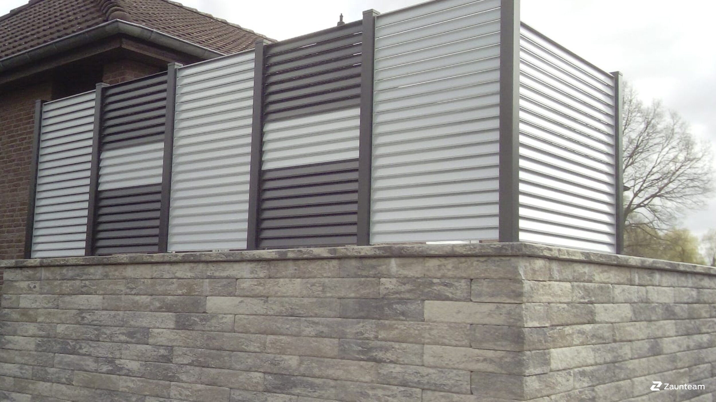 Aluminium Sichtschutz aus dem 2021 in 31020 Salzhemmendorf Deutschland von Zaunteam Weser-Leine.