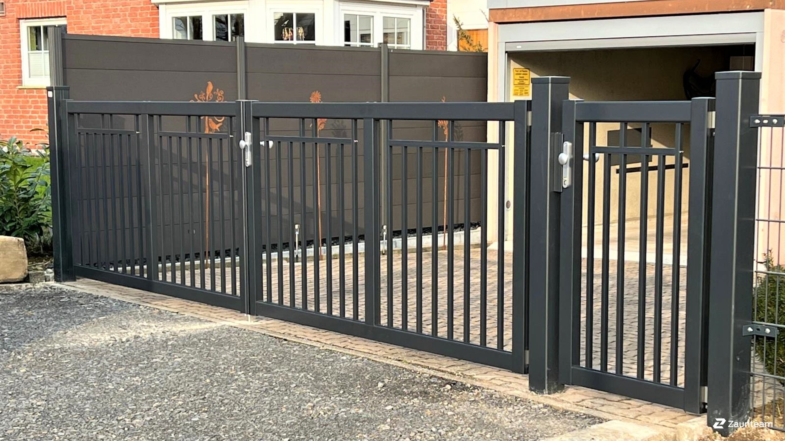 Clôture en aluminium de 2022 à 31848 Bad Münder Allemagne de Zaunteam Weser-Leine.