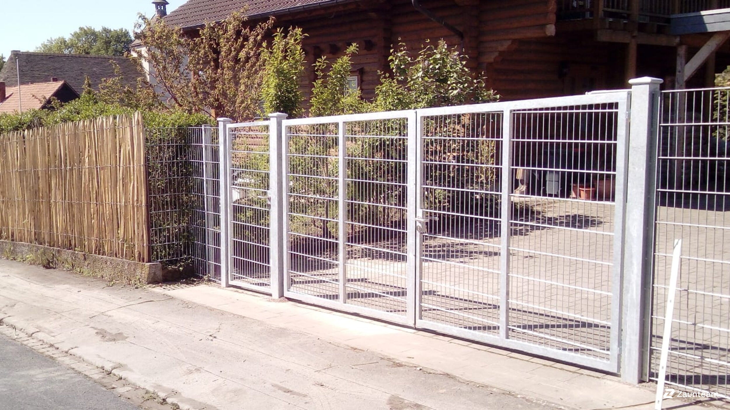 Clôture en panneau double fil de 2021 à 31020 Salzhemmendorf Allemagne de Zaunteam Weser-Leine.