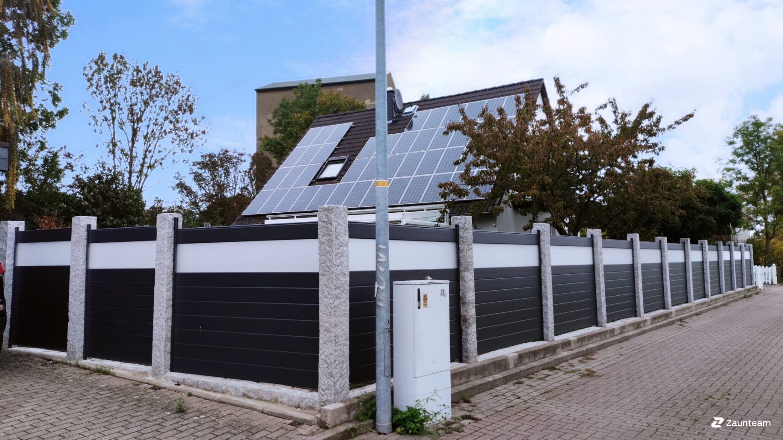 Aluminium Sichtschutz aus dem 2025 in 31177 Harsum Deutschland von Zaunteam Weser-Leine.