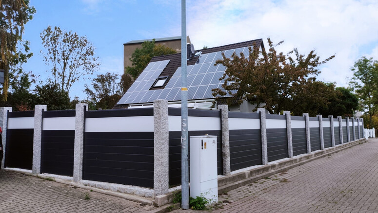 Aluminium Sichtschutz aus dem 2025 in 31177 Harsum Deutschland von Zaunteam Weser-Leine.