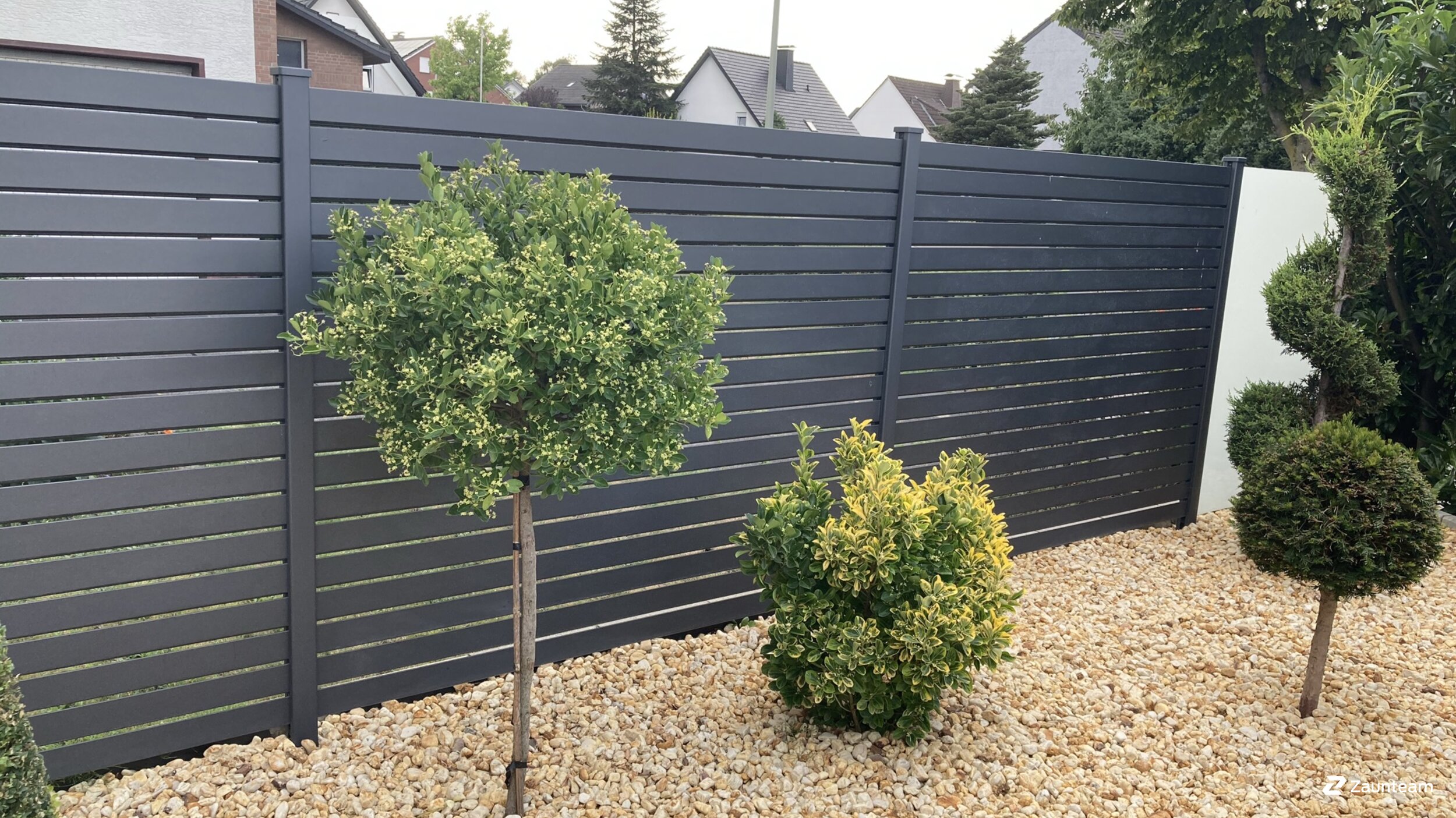 Aluminium Sichtschutz aus dem 2021 in 33415 Verl Deutschland von Franchise AG.