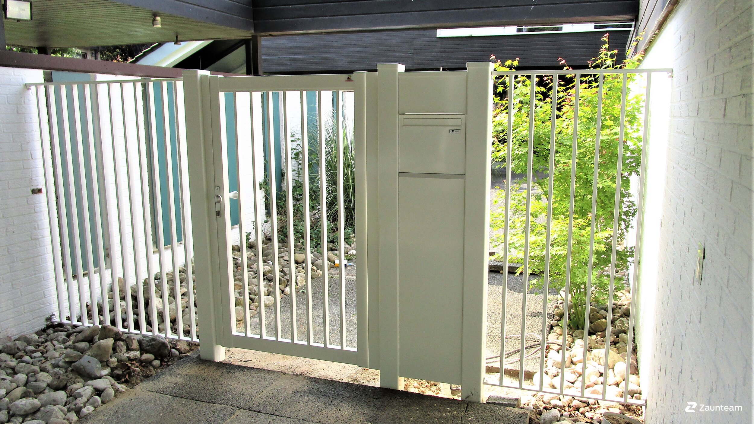 Aluzaun aus dem 2020 in 33332 Gütersloh Deutschland von Franchise AG.