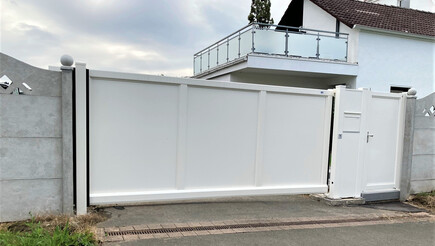 Automatische Tore aus dem 2020 in 32791 Lage Deutschland von Franchise AG.