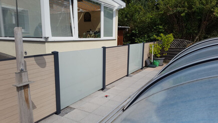 Protection brise-vue design de 2017 à 34439 Willebadessen Allemagne de Zaunteam Paderborn.