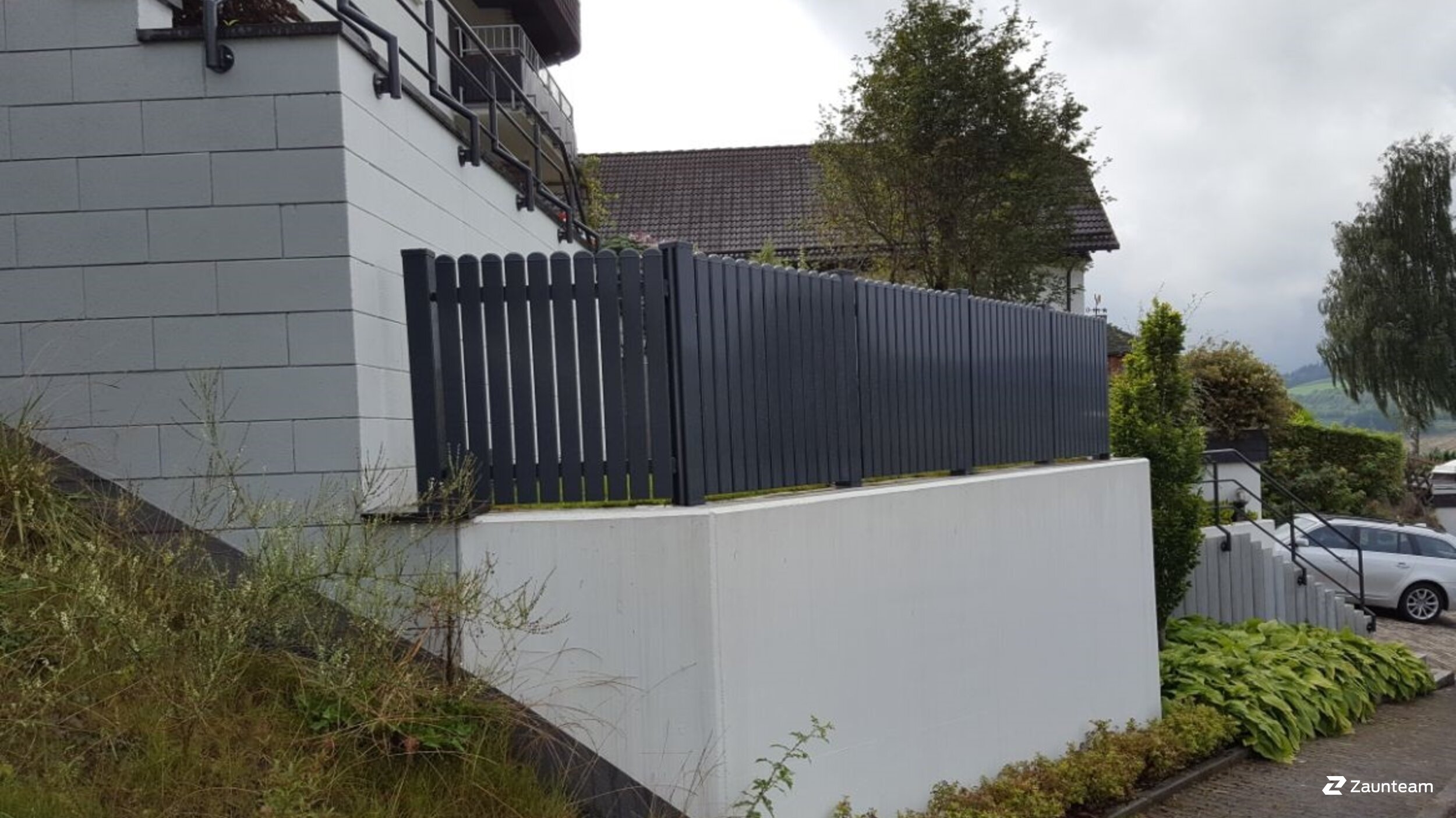 Clôture en aluminium de 2017 à 59909 Bestwig Allemagne de Zaunteam Paderborn.