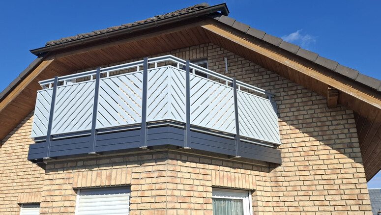 Geländer und Handläufe aus dem 2026 in 57223 Kreuztal Deutschland von Zaunteam Südwestfalen.