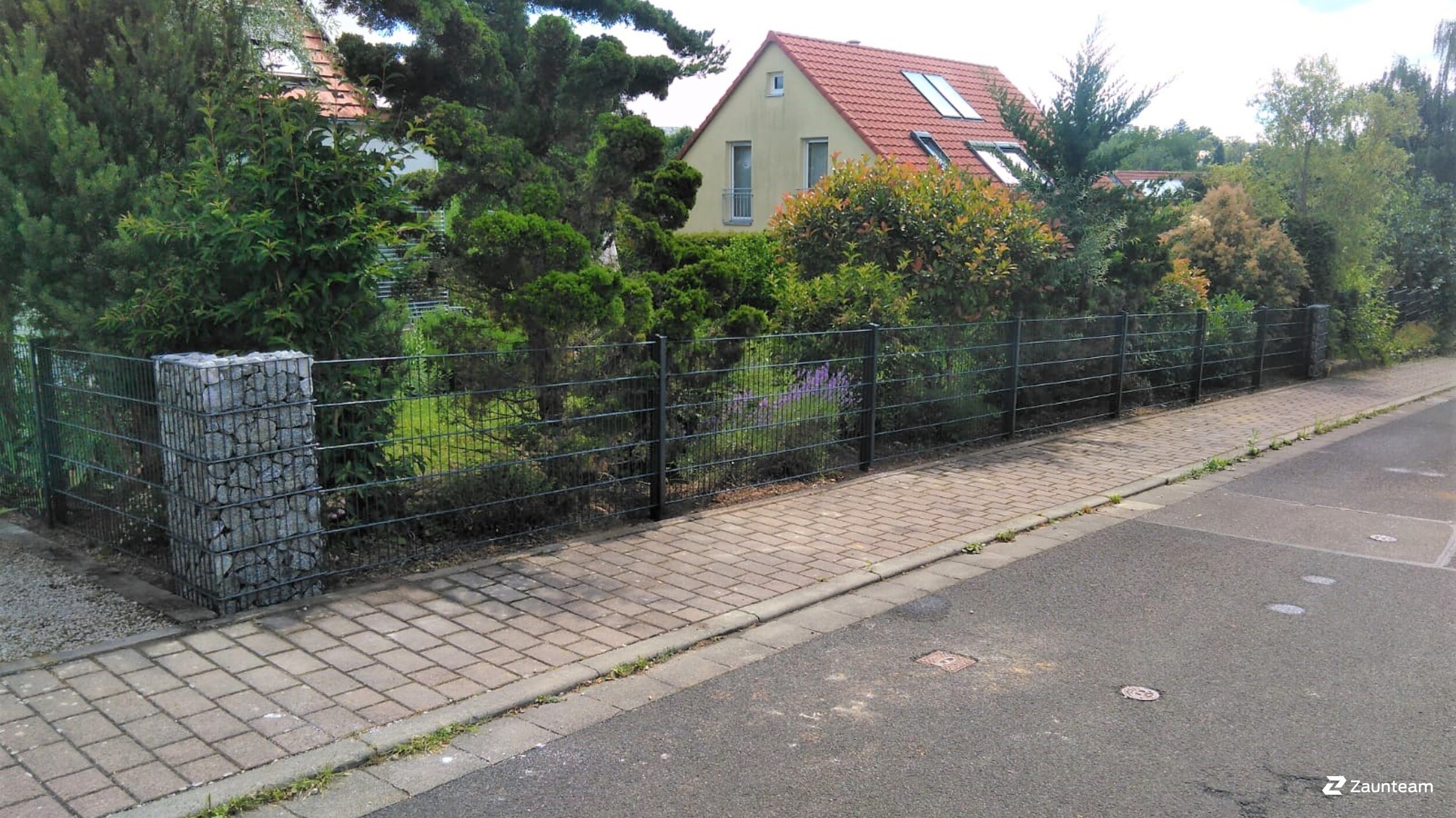 Doppelstabmattenzaun aus dem 2020 in 97717 Euerdorf Deutschland von Zaunteam Main-Rhön.