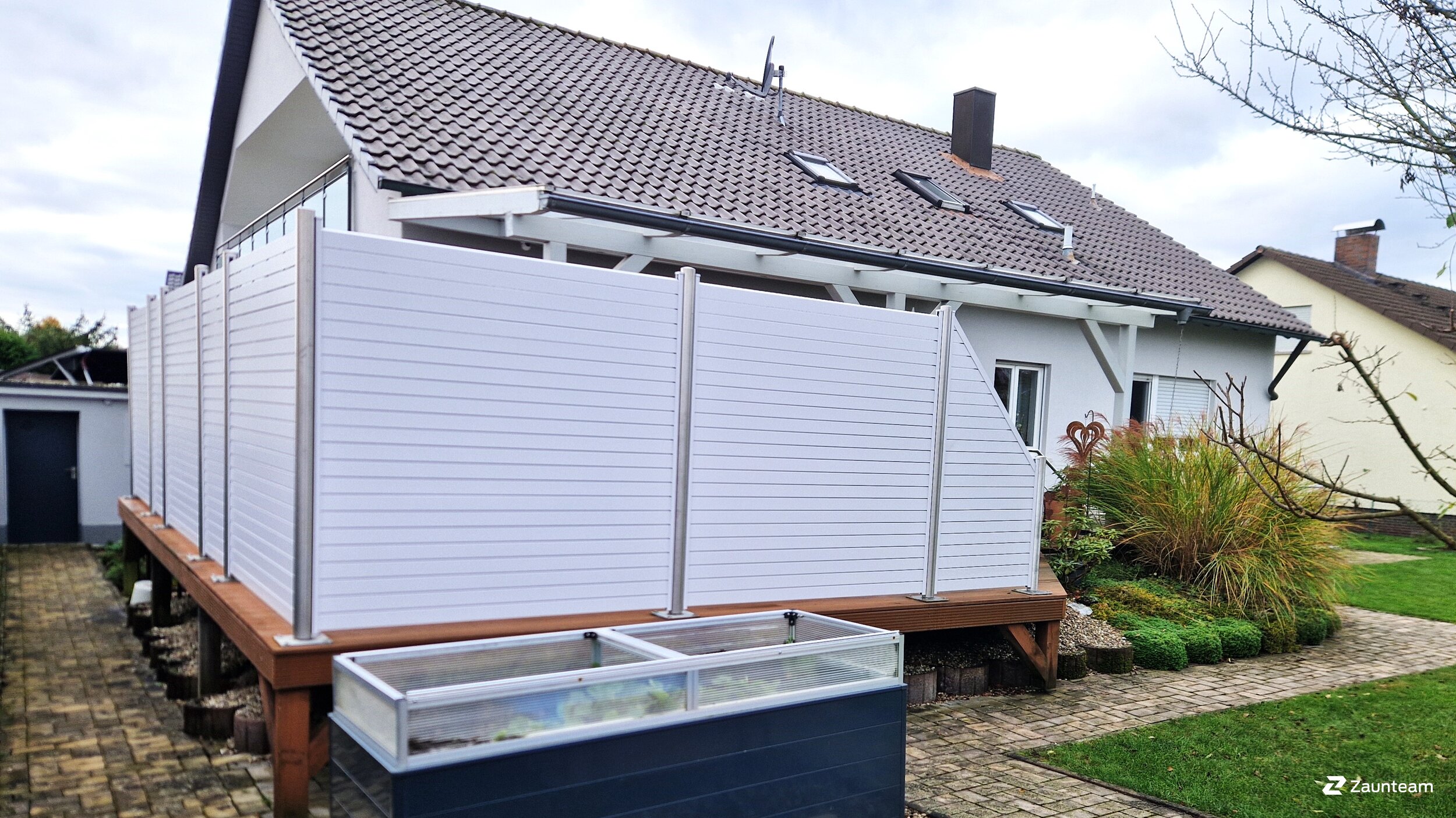 Aluminium Sichtschutz aus dem 2024 in 97618 Hohenroth Deutschland von Zaunteam Main-Rhön.