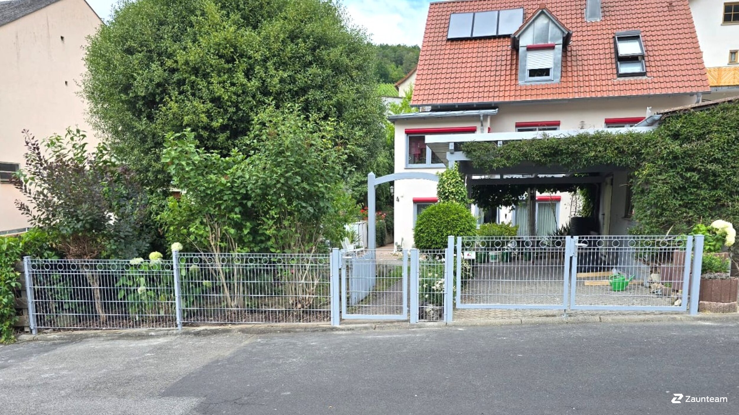 Deko-Doppelstabmattenzaun aus dem 2025 in 97717 Wirmsthal Deutschland von Zaunteam Main-Rhön.