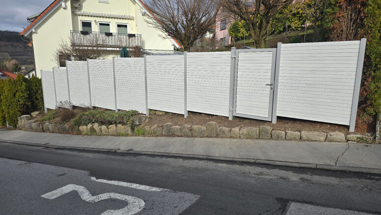 Aluminium Sichtschutz aus dem 2026 in 97717 Sulzthal Deutschland von Zaunteam Main-Rhön.