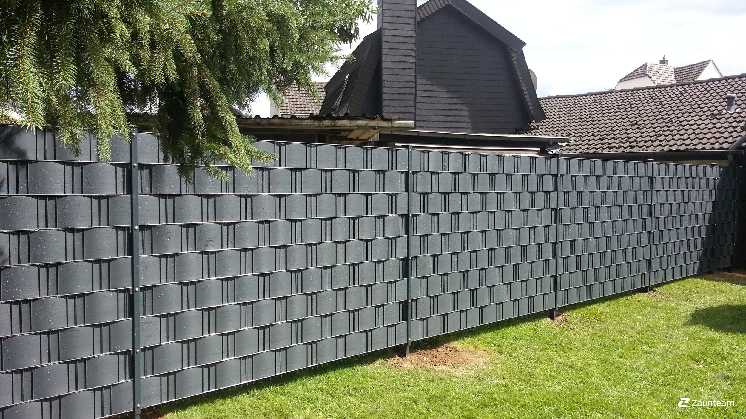 Protection brise-vue en tressage de 2016 à 53819  Neunkirchen-Seelscheid Allemagne de Zaunteam Rhein-Sieg.