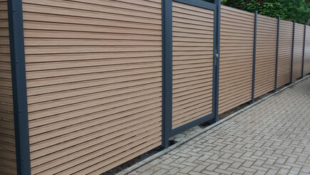 Aluminium Sichtschutz aus dem 2021 in 45739 Oer-Erkenschwick Deutschland von Zaunteam Hohe Mark.