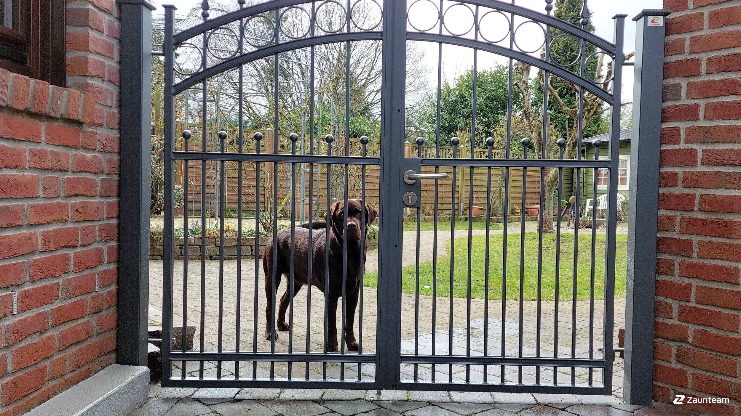 Clôture classique de 2023 à 46485 Wesel Allemagne de Zaunteam Hohe Mark.