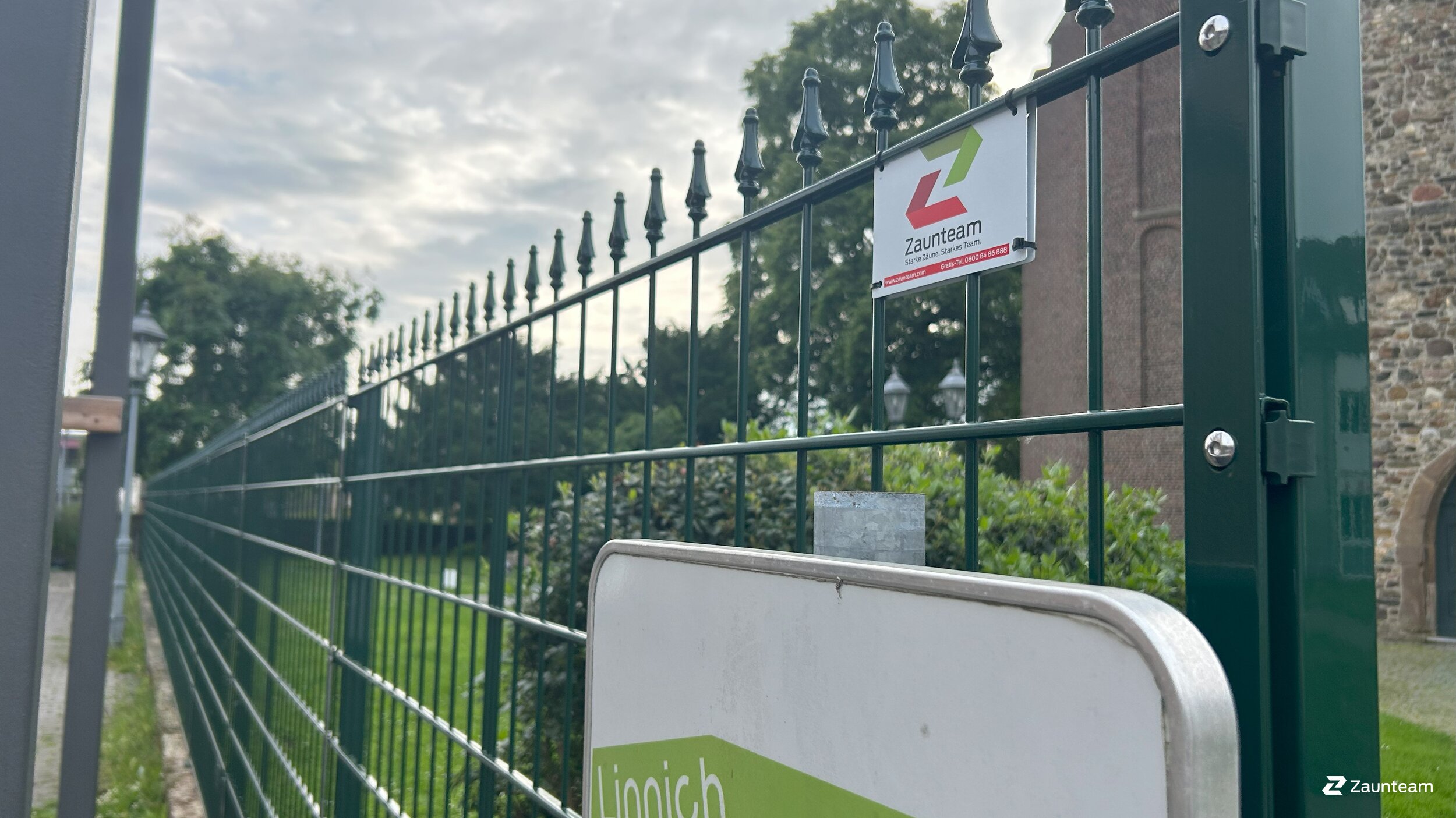 Clôture décorativue de 2024 à 52441 Linnich Allemagne de Franchise AG.