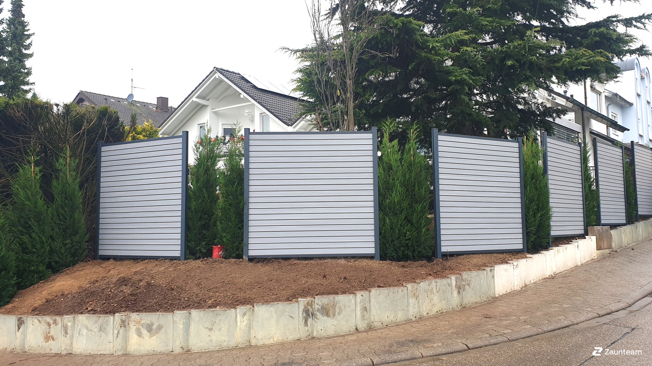 Kunststoff Sichtschutz aus dem 2023 in 69234 Dielheim Deutschland von Zaunteam Schwetzingen-Bruchsal.