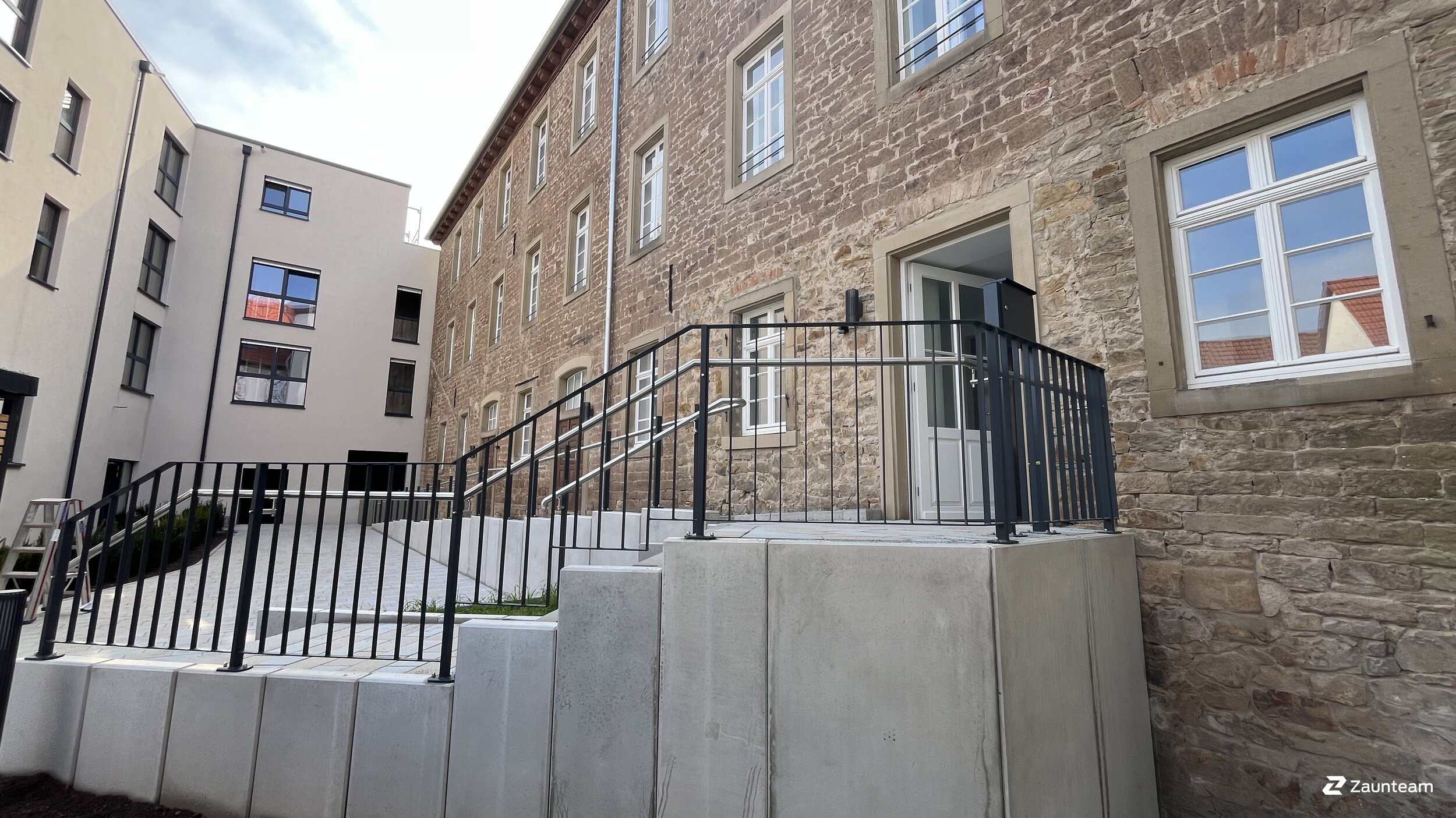 Geländer und Handläufe aus dem 2025 in 69234 Dielheim Deutschland von Zaunteam Schwetzingen-Bruchsal.