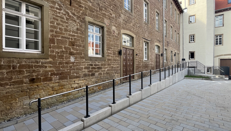 Geländer und Handläufe aus dem 2025 in 69234 Dielheim Deutschland von Zaunteam Schwetzingen-Bruchsal.