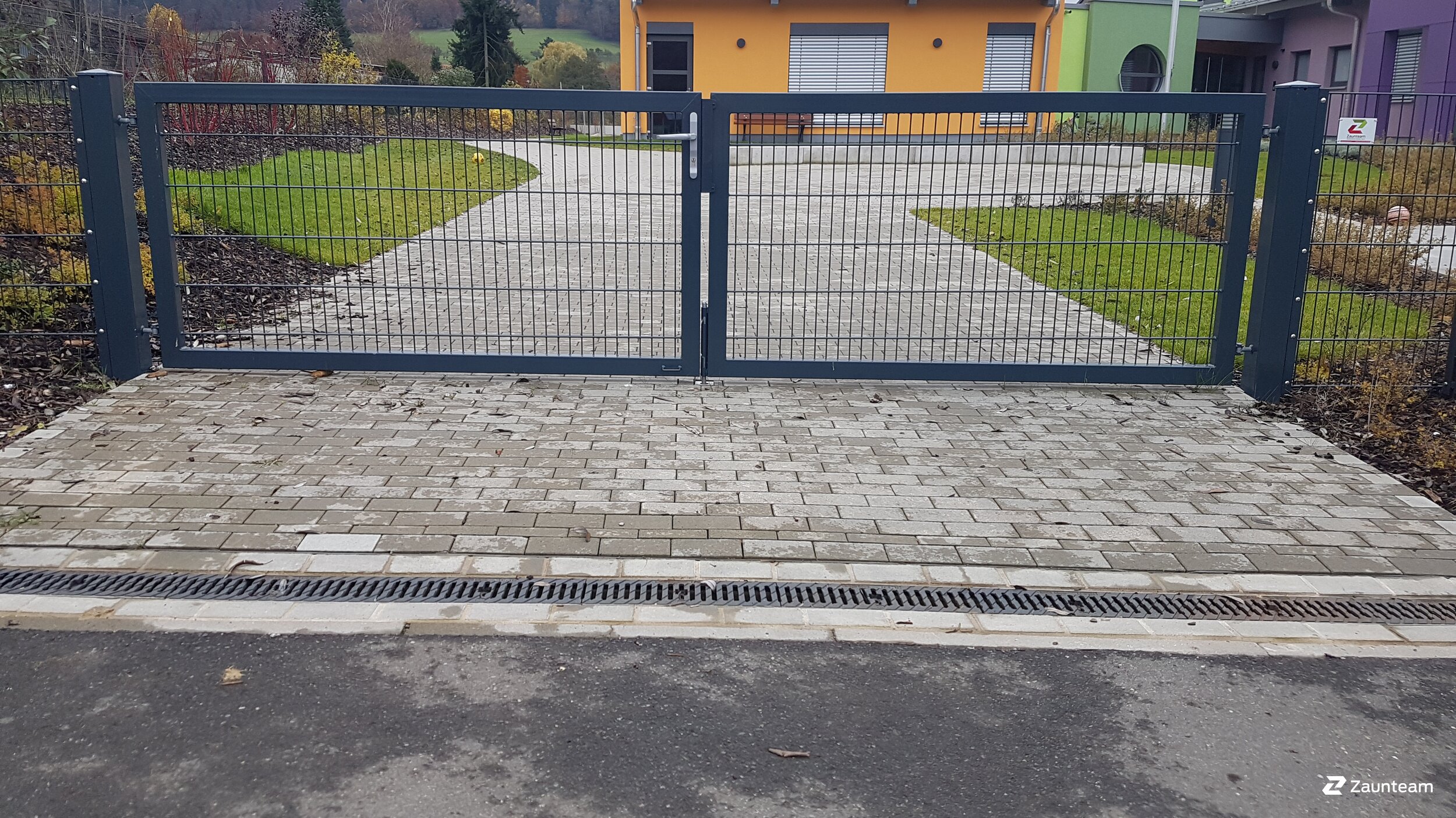 Doppelstabmattenzaun aus dem 2019 in 63937 Weilbach  Deutschland von Zaunteam Westfranken.